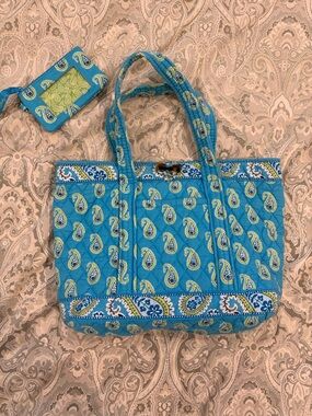 Retired Vera Bradley Bermuda Blue Quilted Tote Bag with Matching ID Holder